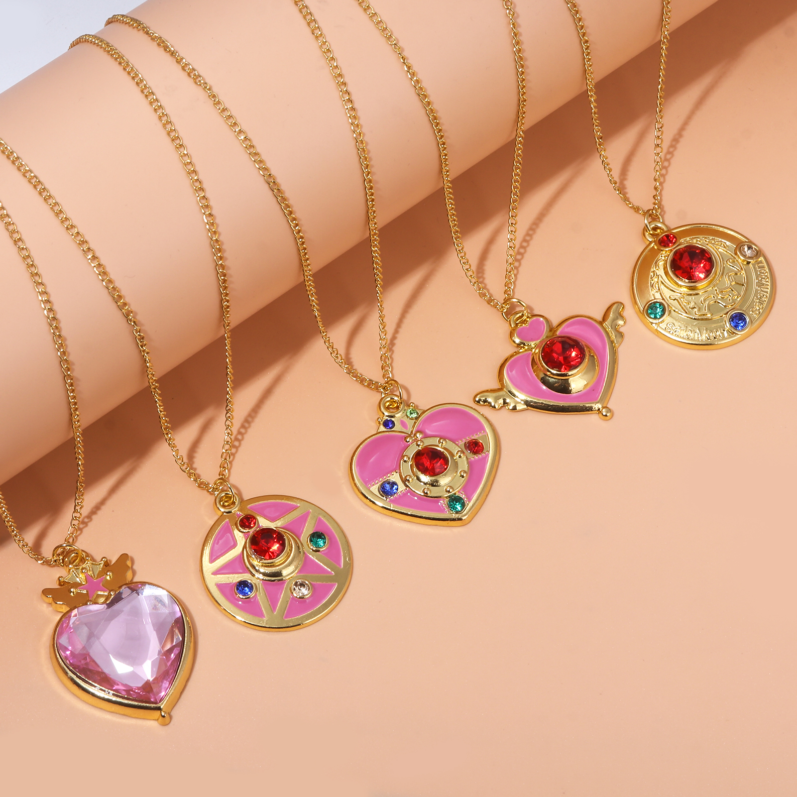 Anime Cute Pink Girl Necklace  - Anime About Cosplay Girl 评论和价格
