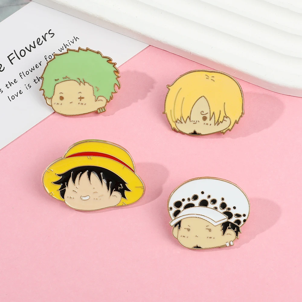4 Pcs Anime Character Brooch S - Cosplay Anime Zoro 评论和价格