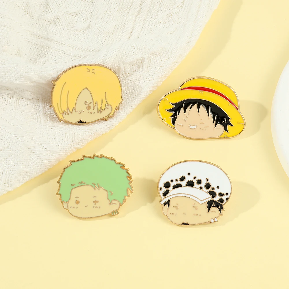 4 Pcs Anime Character Brooch S - Cosplay Anime Zoro 评论和价格